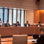 衛藤征士郎先生（議連最高顧問）